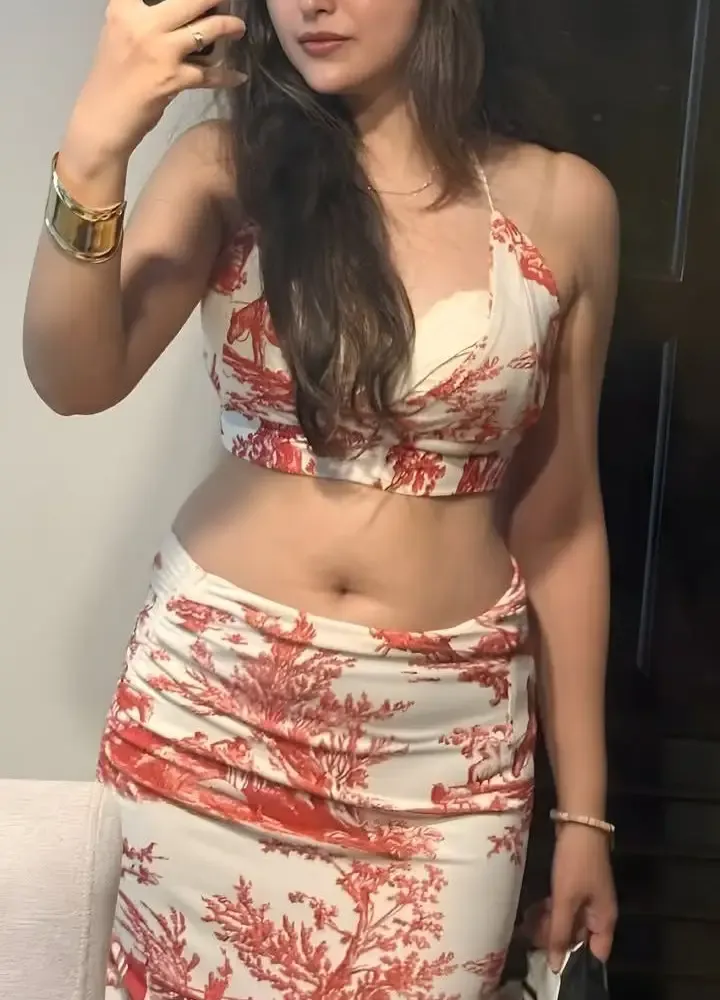 Zara Menon, escort model in Saibaba Colony